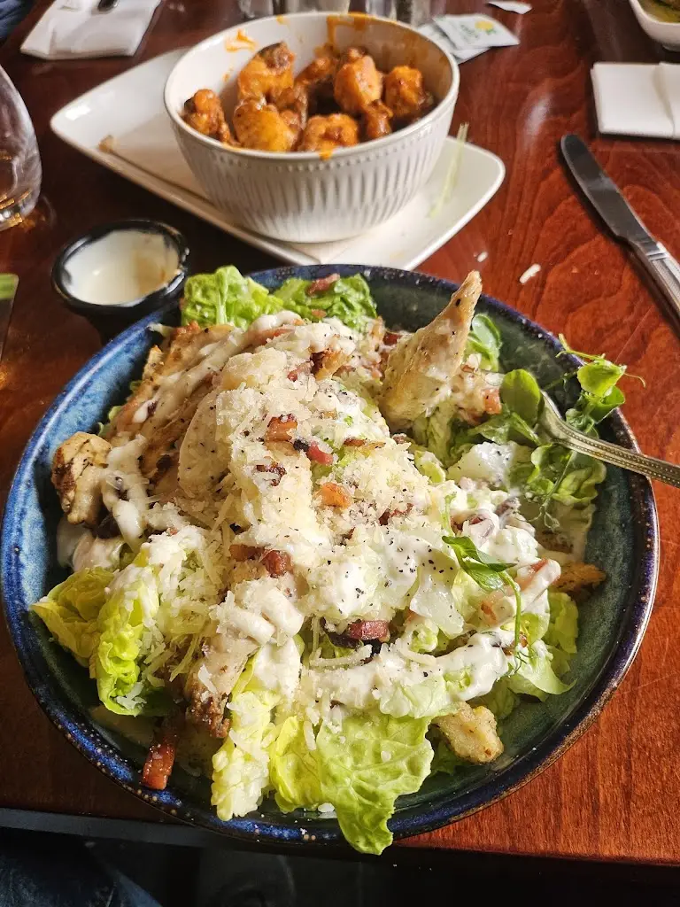 Luke Ratterman_Christy’s Bar & Grill_Blarney_review