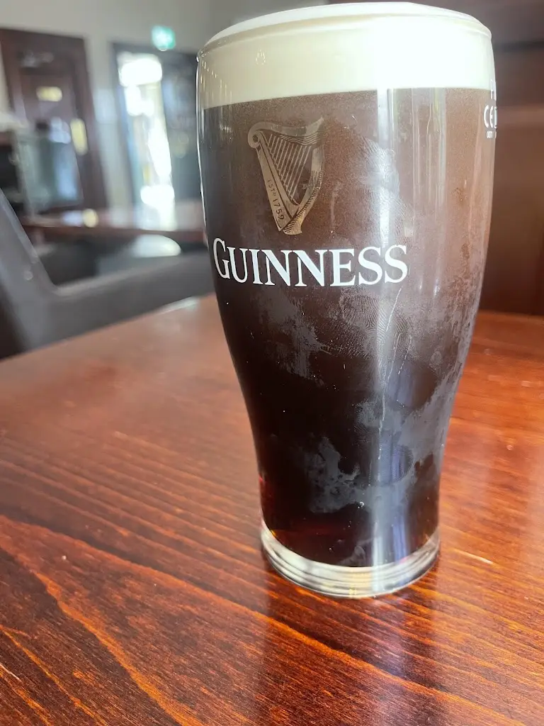 Christy’s Bar & Grill_Blarney_slider_image_2