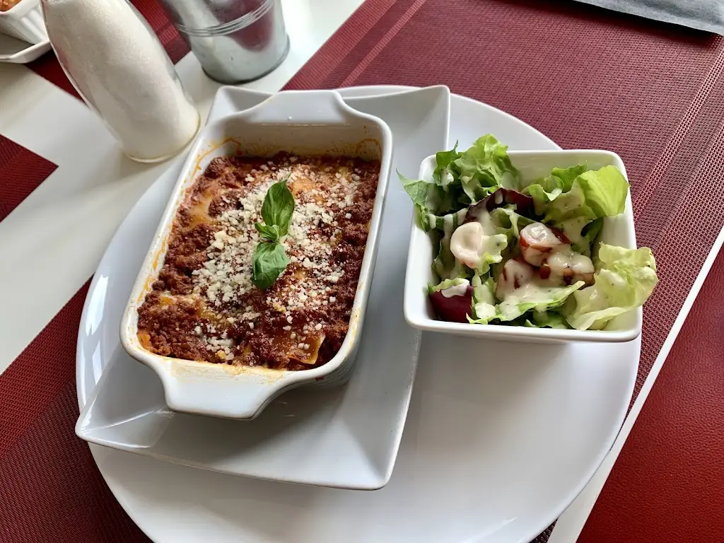 Abdallah Abu Ghalyoun_Eat in It_Blarney_review