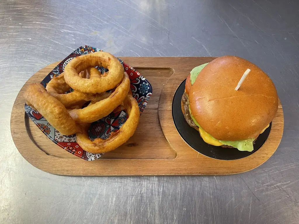 Blarney Burger_Blarney_slider_image_2