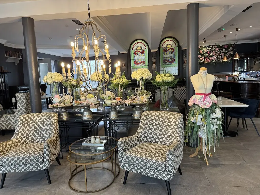 farrah murphy_Blarney Woollen Mills Hotel BW Signature Collection_Blarney_review