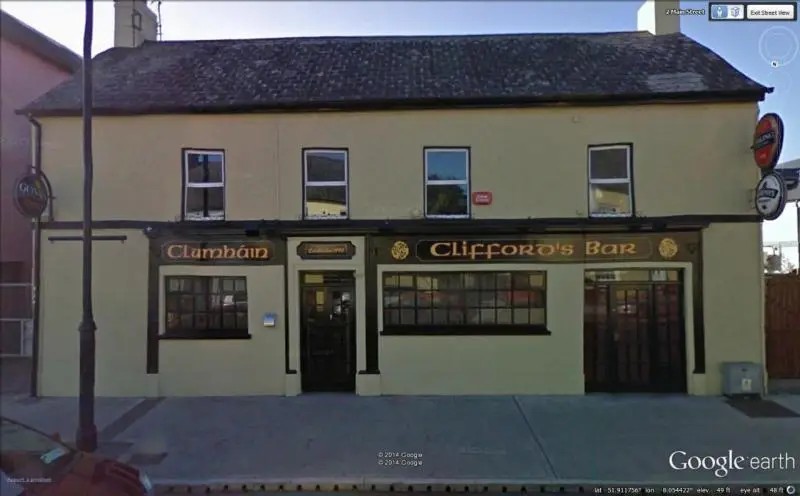 Clifford's Bar_Castlemartyr_slider_image_1