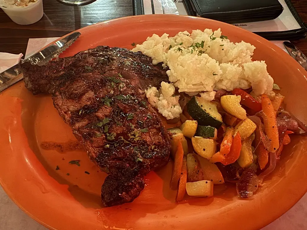 Phillip O'Brien_ThaIrish_Carrigtwohill_review