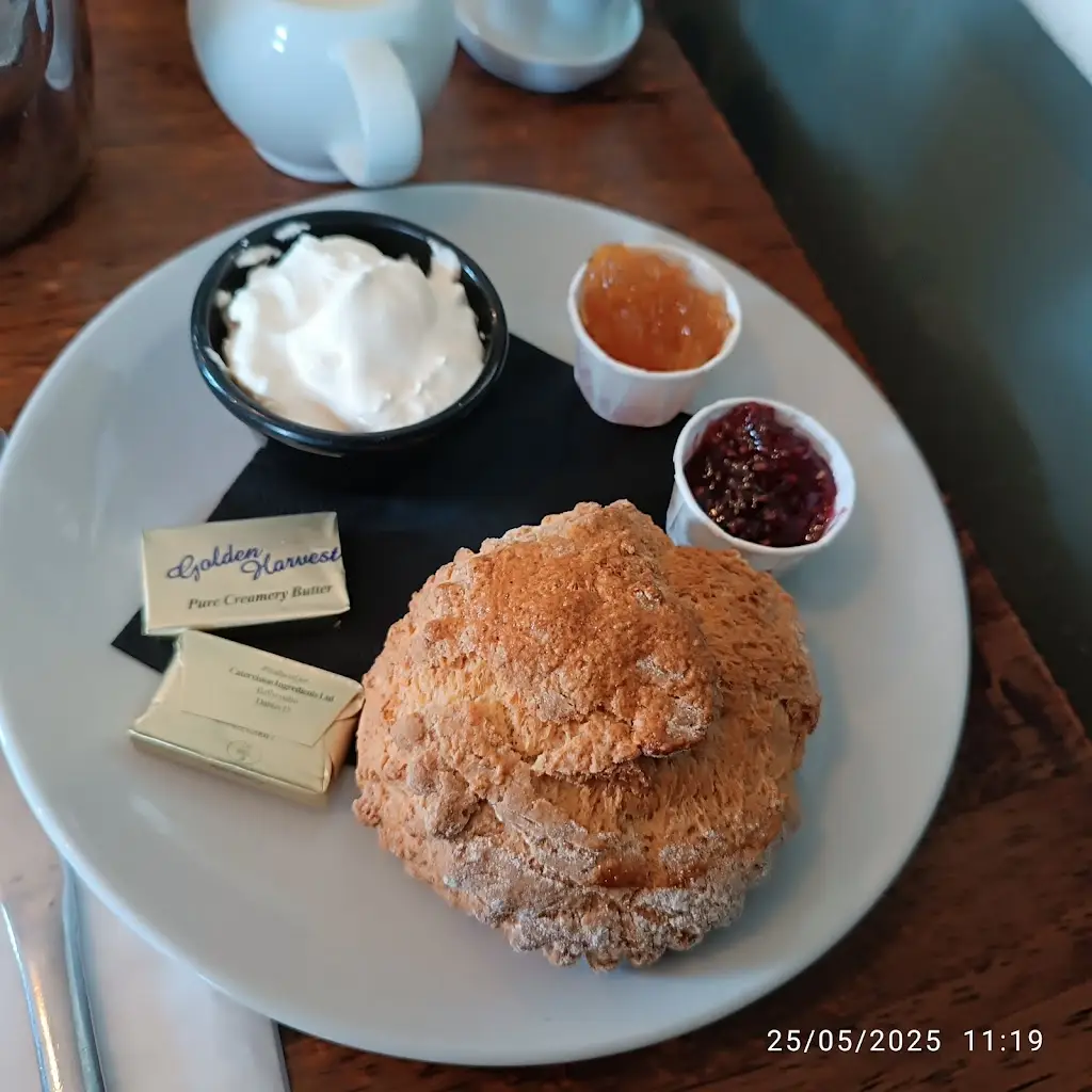 Ruth M_Bramley Lodge_Carrigtwohill_review