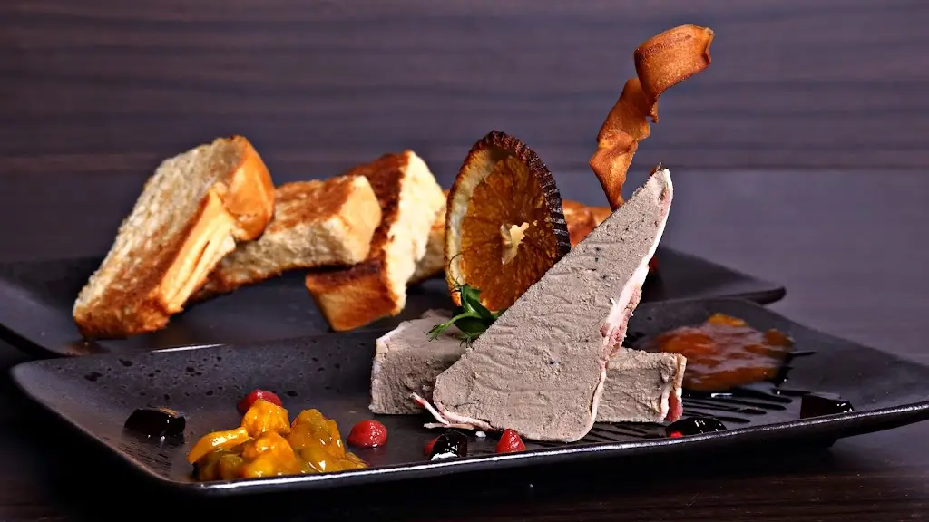 The Elm Tree Glounthaune_Carrigtwohill_slider_image_3