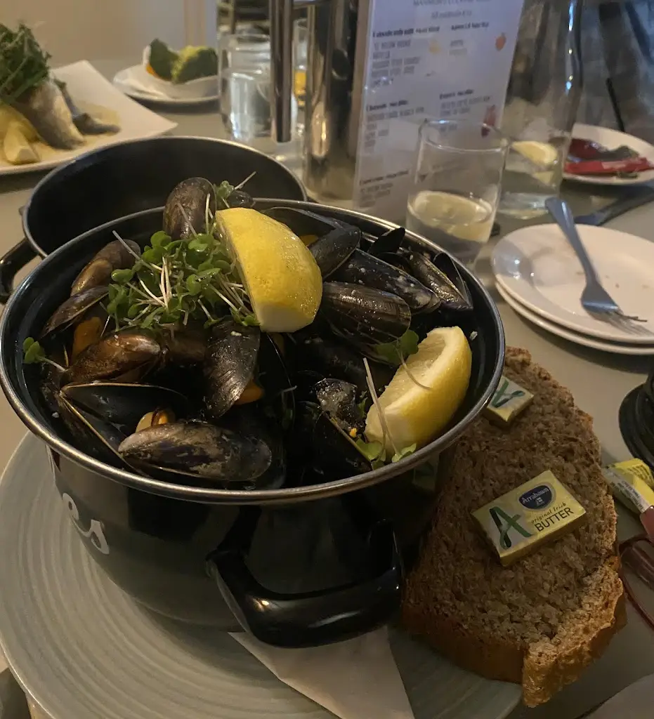 Menu_Mannion's Seafood Bar & Restaurant_Clifden_immagine_8