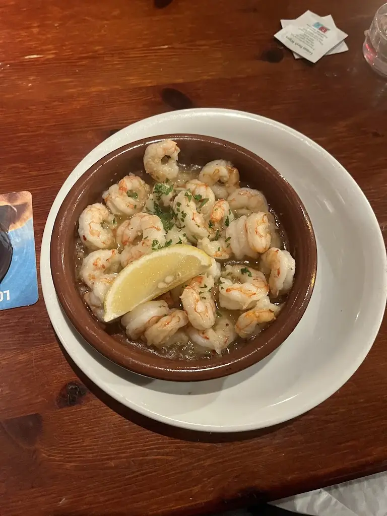 Aoife Brannigan_O'Neills The Point Seafood Bar_Cahersiveen_avis