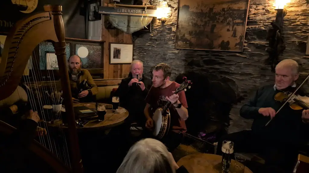 Christopher Snow_Mike Murt's_Cahersiveen_avis