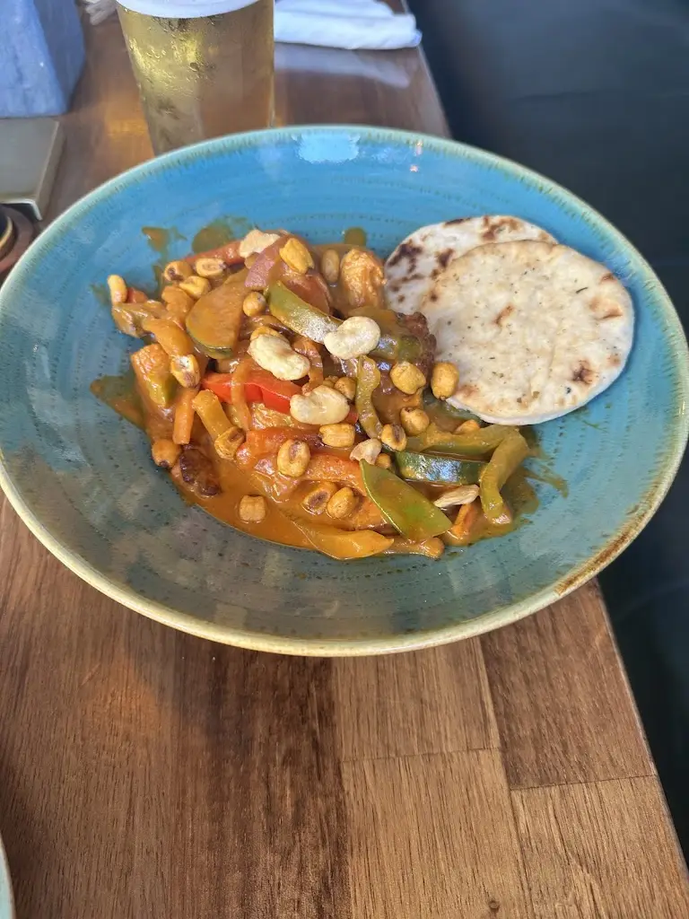 Eileen Murray_Kerry Coast Hotel_Cahersiveen_reseña