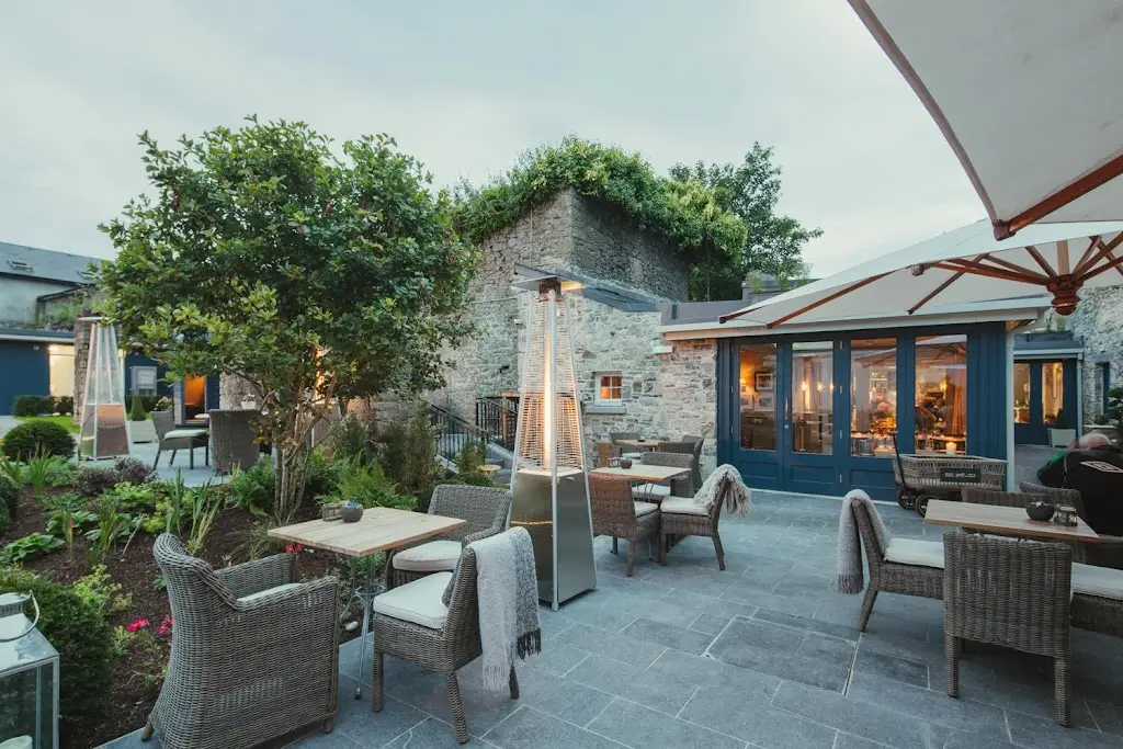 Mikey Ryan's Bar & Kitchen restaurant in Cashel