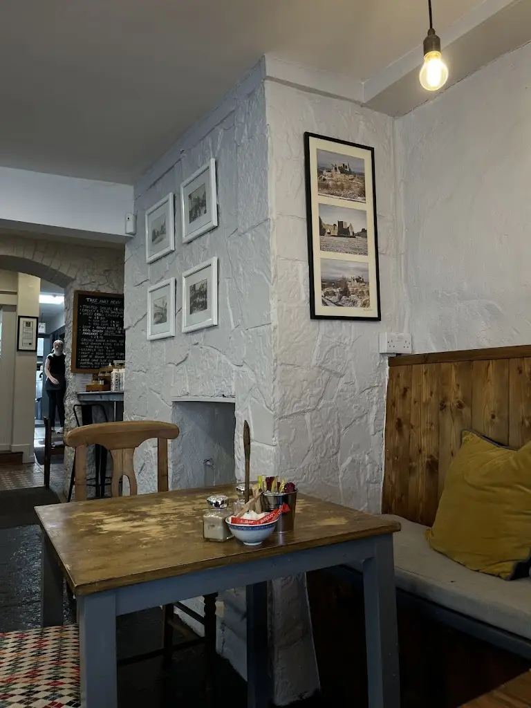 Verena K._Bowes & Co._Cashel_review