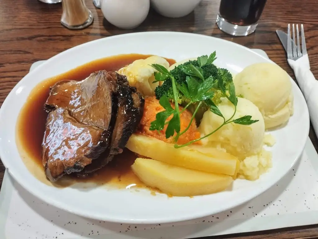 Ladyswell Restaurant_Cashel_slider_image_3