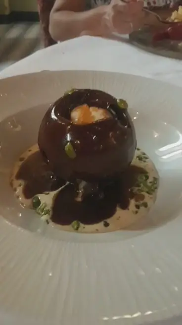 Chez Hans_Cashel_slider_image_2