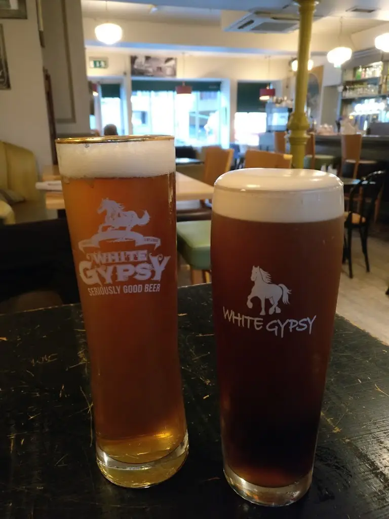 The Brian Boru Bar & Restaurant_Cashel_slider_image_2