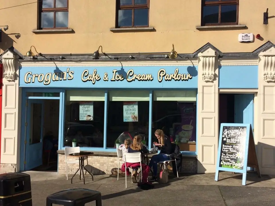 Grogan's Café and Ice Cream Parlour restaurante en Cashel