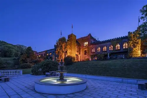 Abbeyglen Castle Hotel_Clifden_slider_image_1