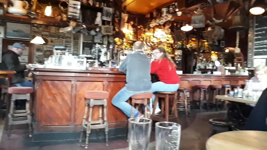 Cronin's Pub_Crosshaven_slider_image_2