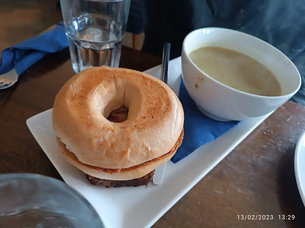 Menu_Rivers End Cafe_Crosshaven_imagen_9