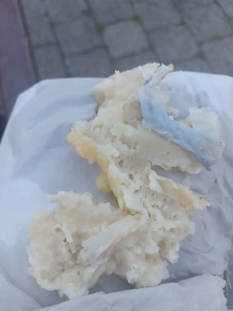 Carly McBride_Chish 'N' Fips_Crosshaven_review