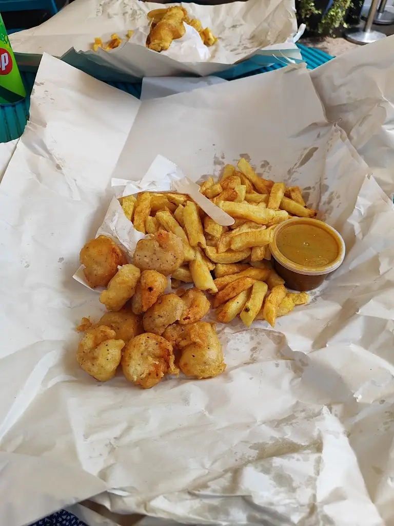 Adrieanne Murphy_Chish 'N' Fips_Crosshaven_review