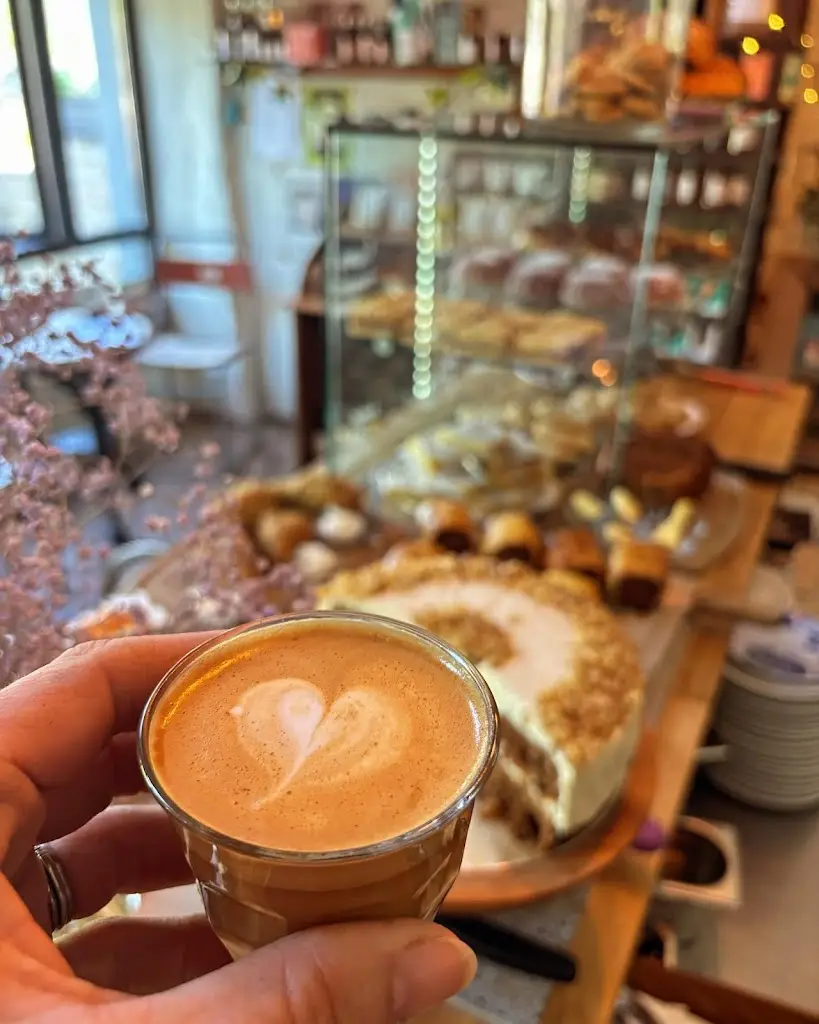 2pointroad_Crosshaven_slider_image_3