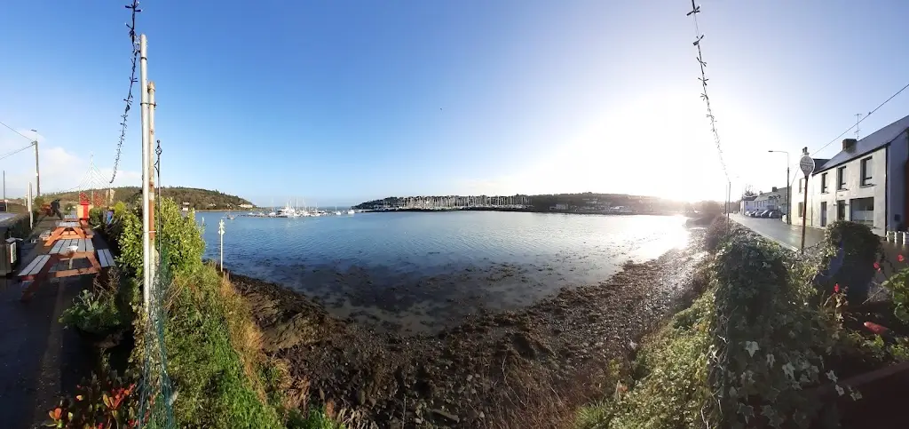 Buckleys Bar_Crosshaven_slider_image_2