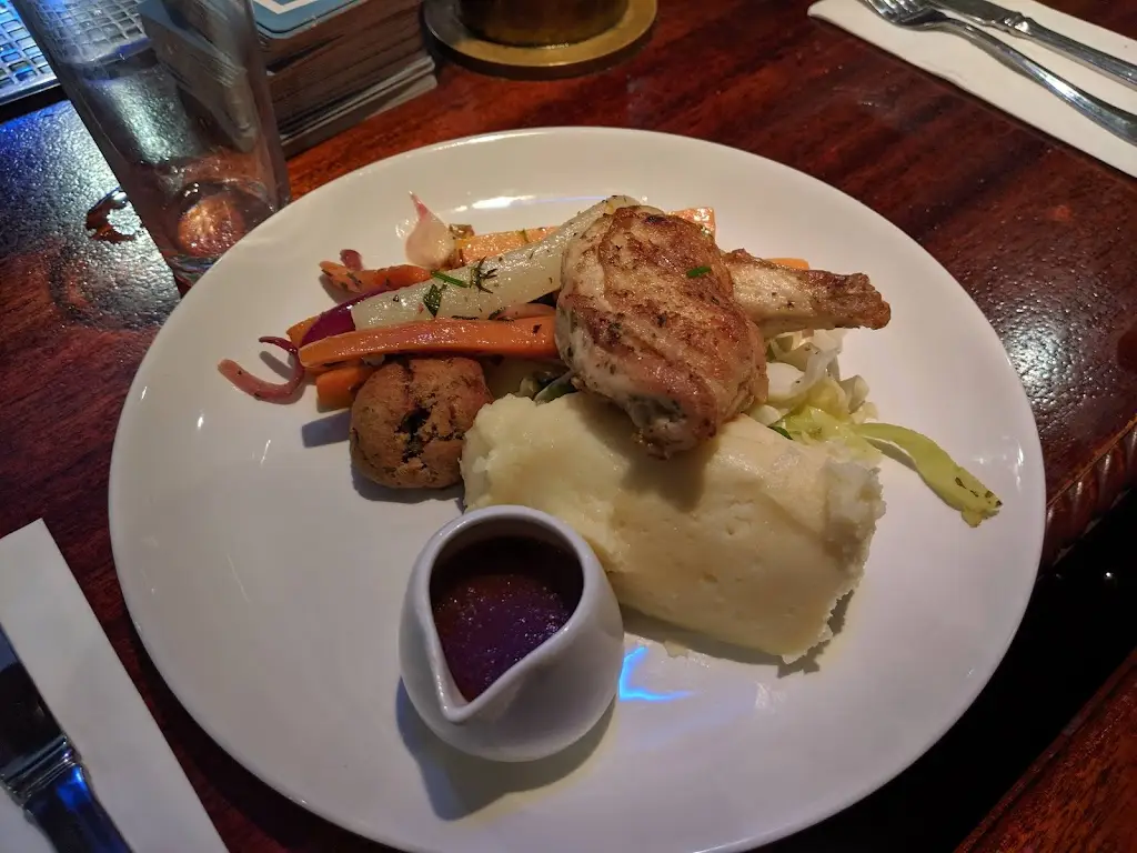 Shayna Parker_Market Lane_Cork_recensione