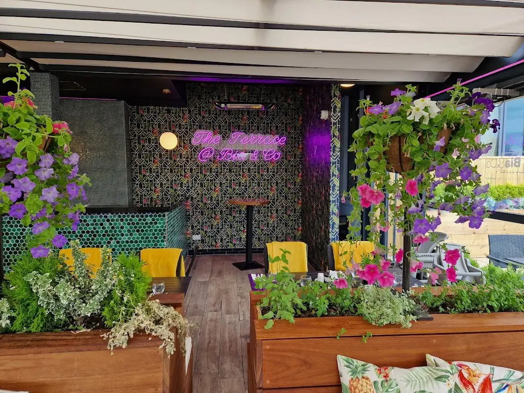 John Blain_Bia & Co_Claregalway_reseña