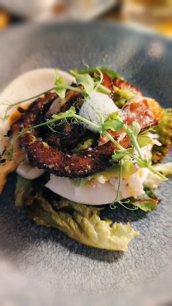 Laarni Venus Marie G._Central House Dining Room_Cluain Meala_recensione