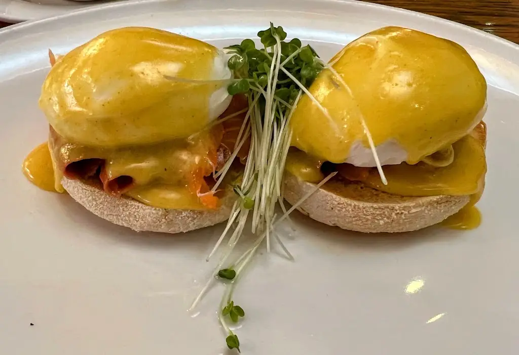 Queen Bee's Cafe_Cluain Meala_slider_image_2