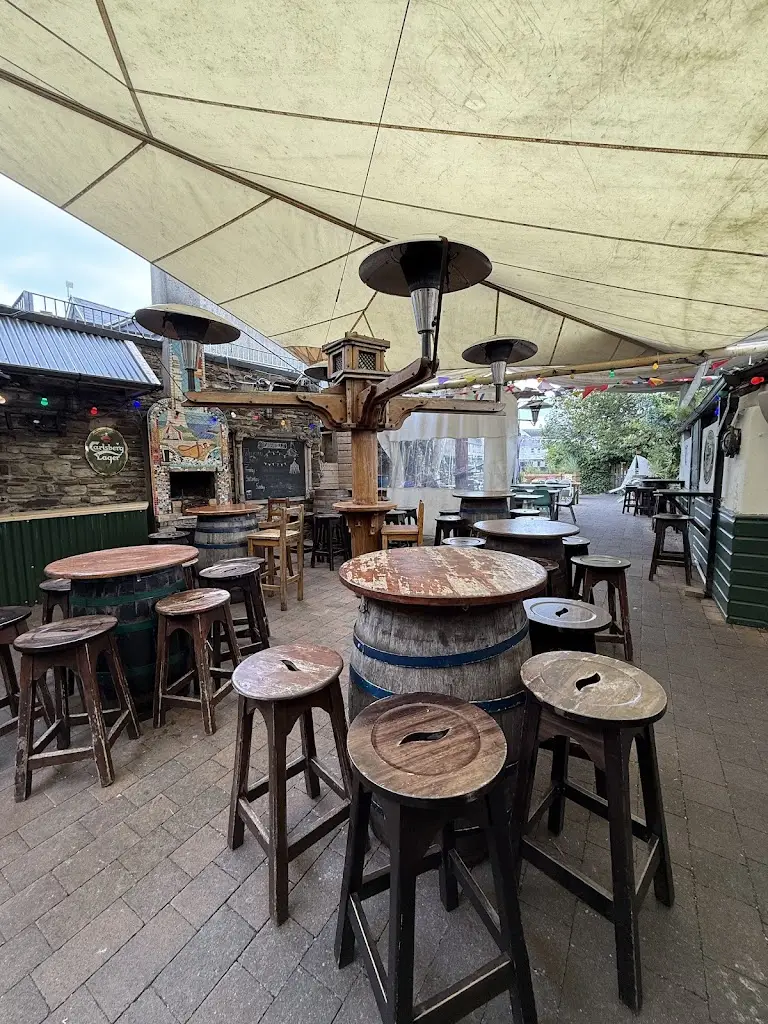 Scannell's Bar_Clonakilty_slider_image_3