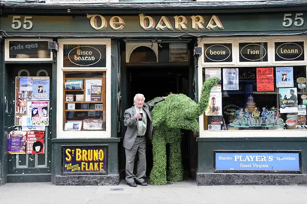 DeBarra's Folk Club_Clonakilty_slider_image_1