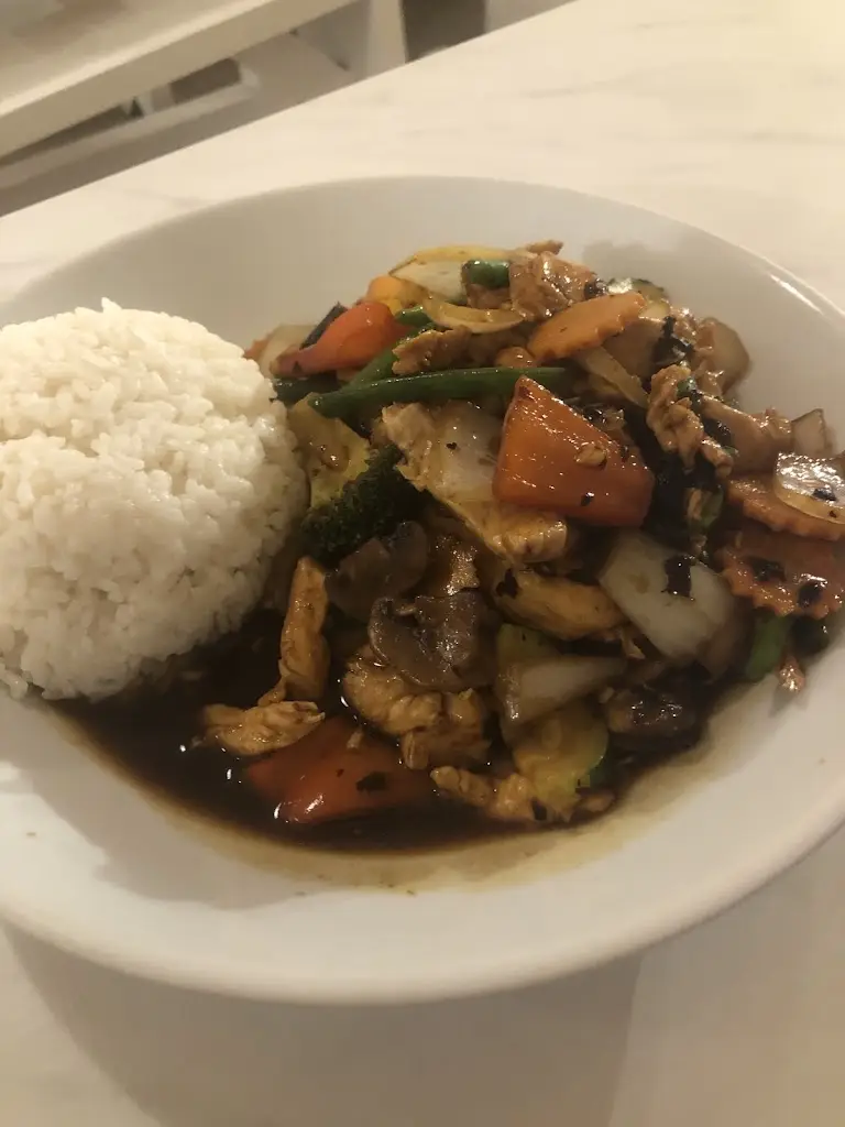 Maya Asian Street Food_Clonakilty_slider_image_2