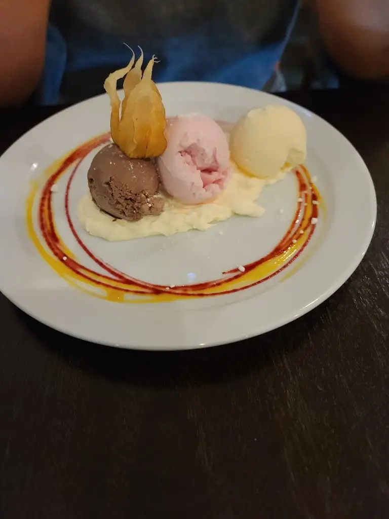 Menu_Henry's Bistro & Wine Bar_Ennis_image_7