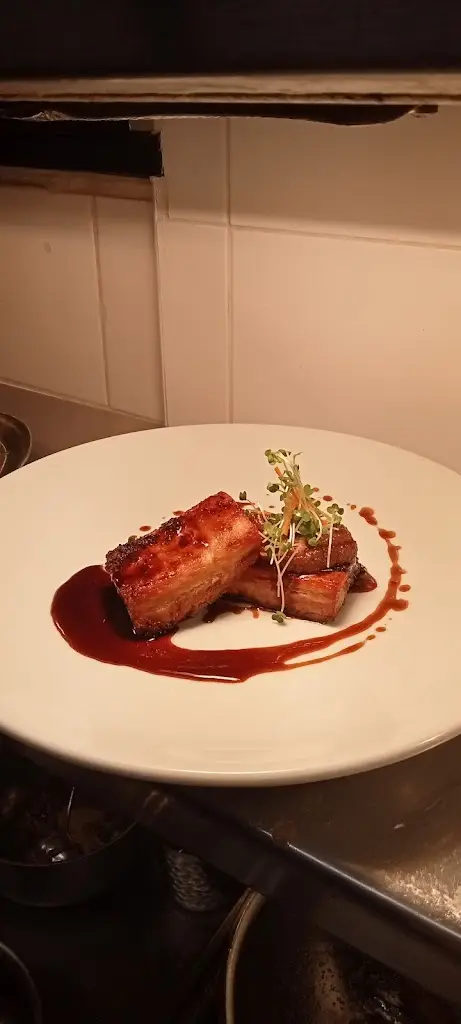 Henry's Bistro & Wine Bar_Ennis_slider_image_3