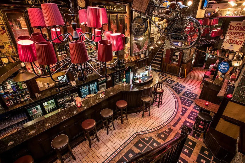 Knox's Pub & The Storehouse Restaurant restaurant in Ennis