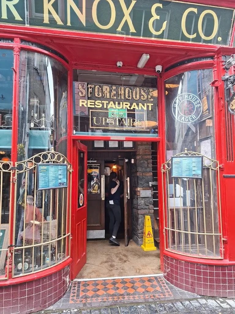 Knox's Pub & The Storehouse Restaurant_Ennis_slider_image_3