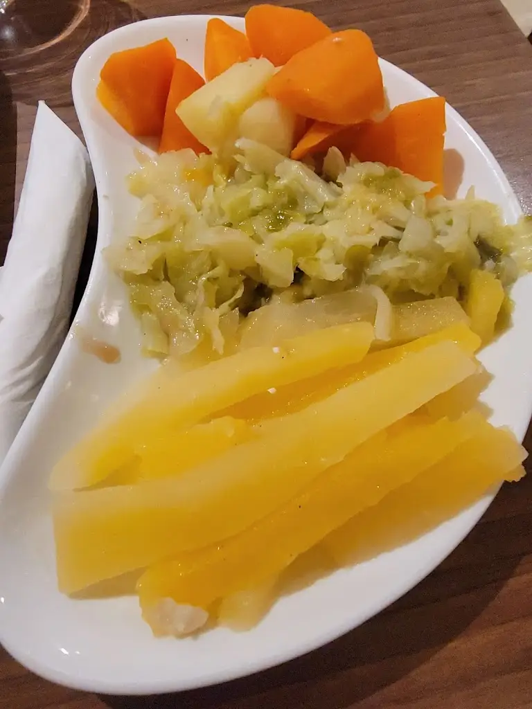 Robert Marciniak_The Green Door_Castleisland_review