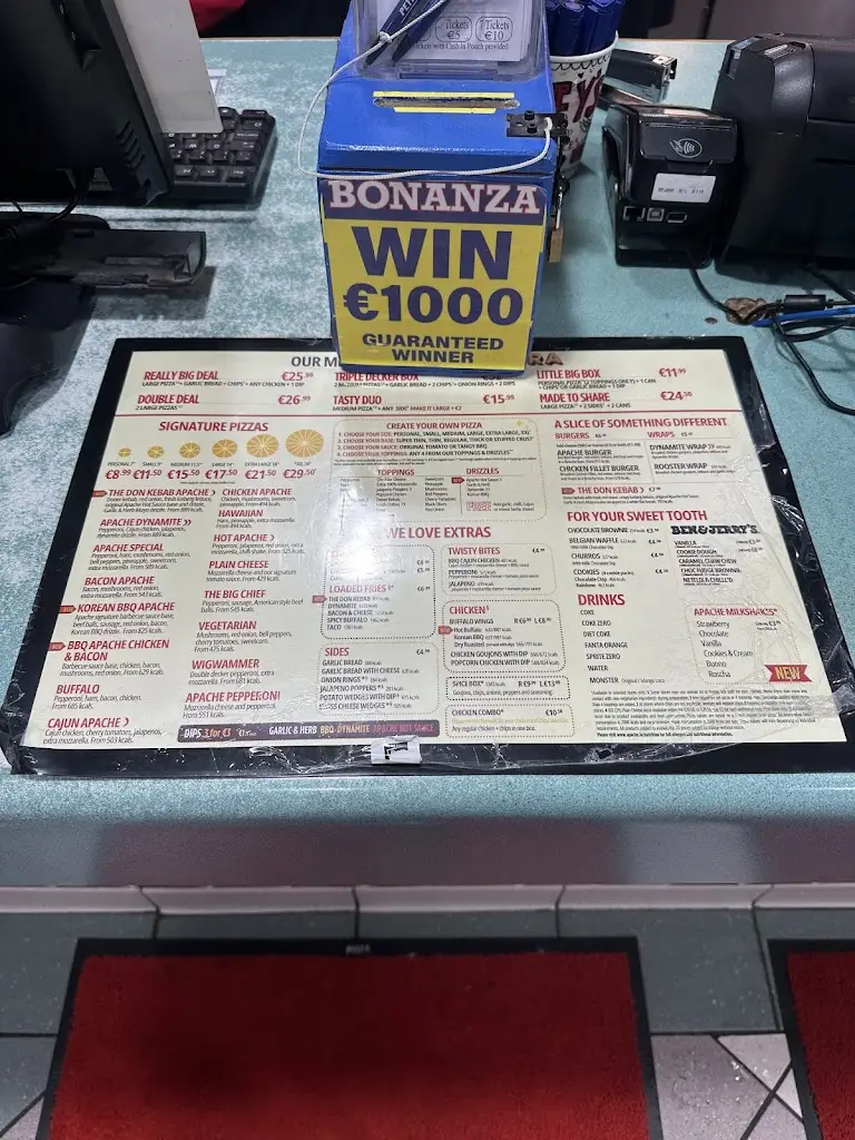 Nathan M_Denjoes American Style/Apache Pizza_Castleisland_review