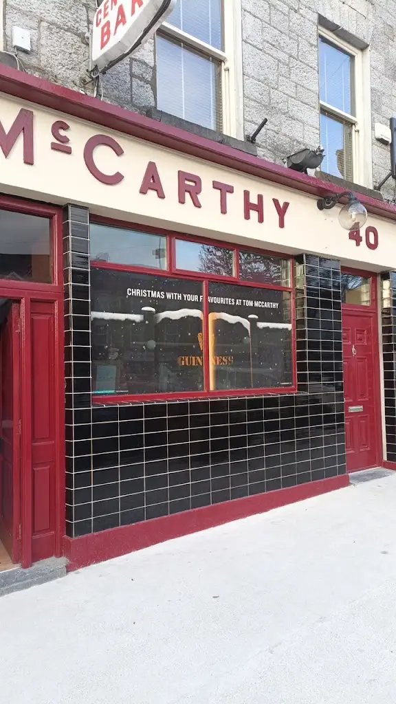 Mick Bedford_Tom McCarthy's Bar_Castleisland_reseña