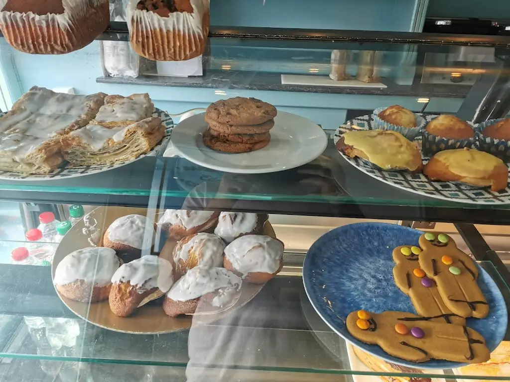 Eileen's Bakery, Deli & Coffee Shop_Castleisland_slider_image_2