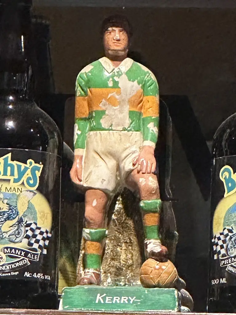 Edward Dease_The Killumney Inn_Killumney_review