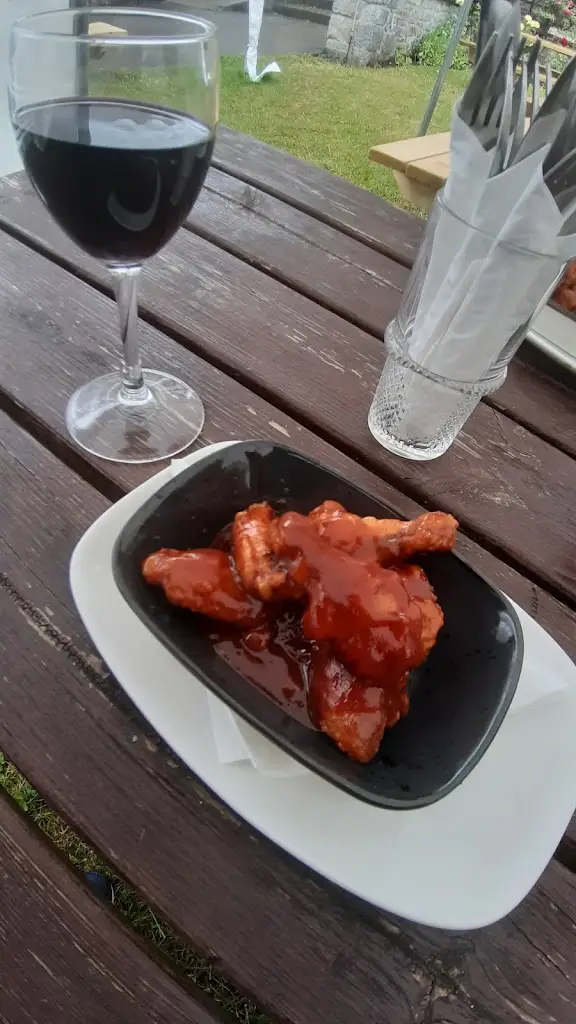 Tenille Groenewald_McCarthy's Pub Restaurant & Undertaker_Fethard_review