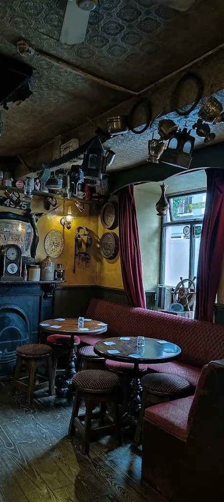 Rhythm_O'Mahony's Bar_Manorhamilton_reseña