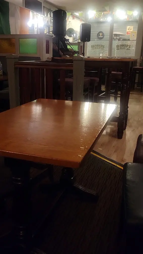 Bunkers Bar and Restaurant_Killorglin_slider_image_2