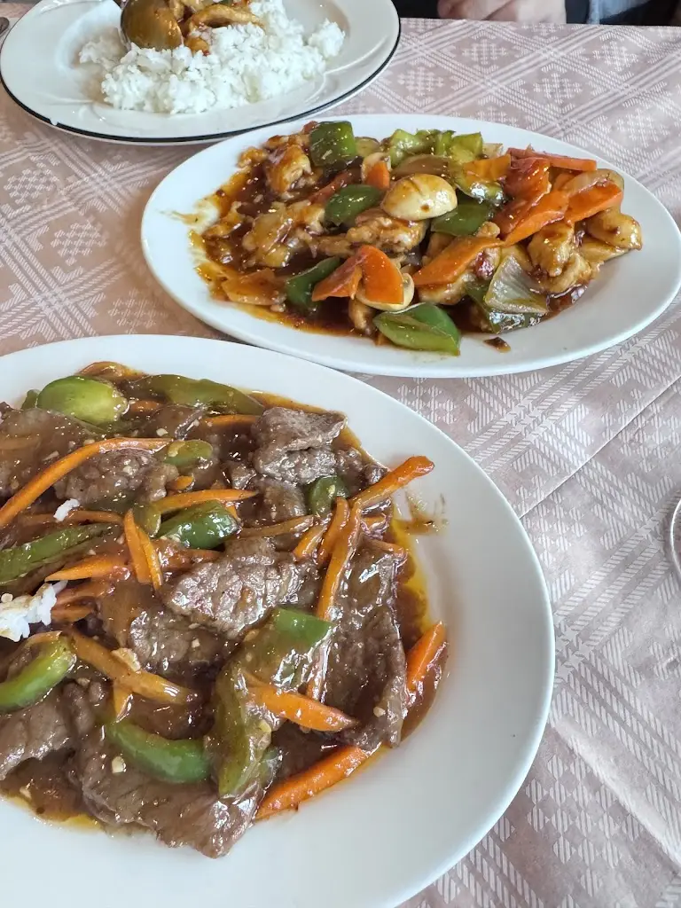 Lucia Lin King_Harmony Chinese_Killorglin_review