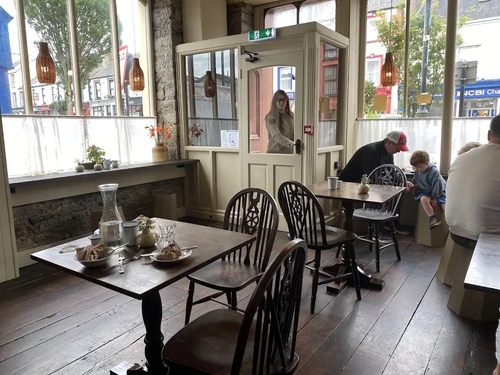 Anaïs Recco_Beag Cafe_Kilrush_review