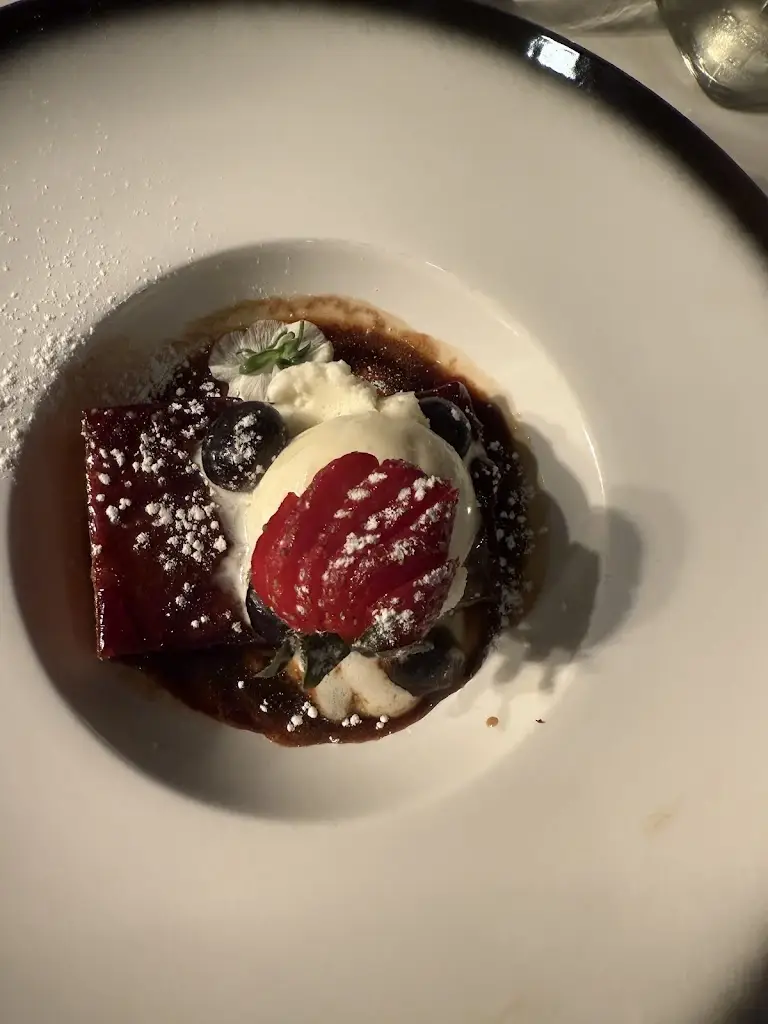 Connor Clancy_Oileán_Kilrush_review