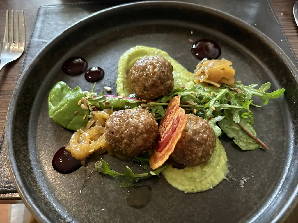 Ryan Edwards_Poacher Restaurant_Ballina_review
