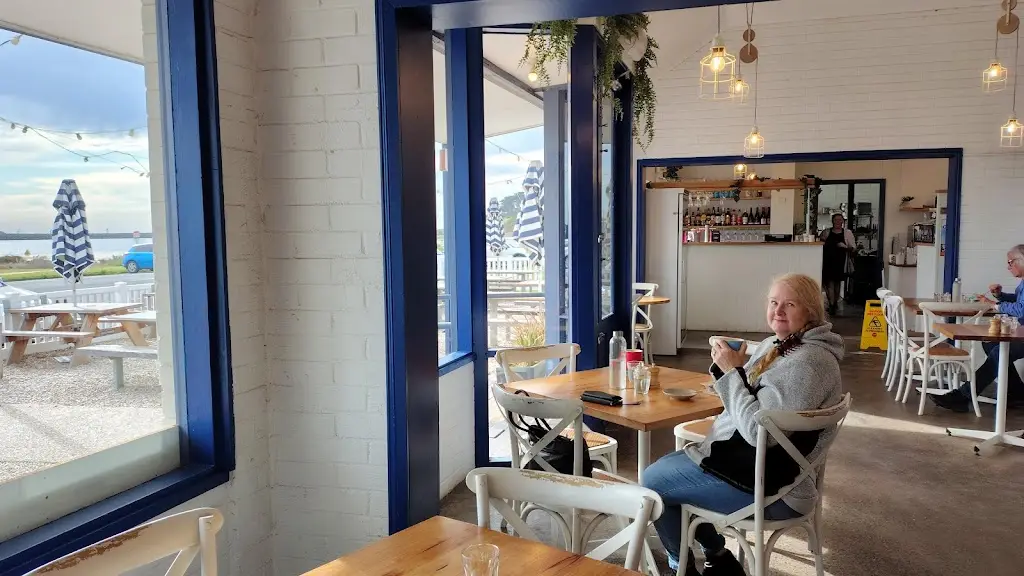 Moira Tabone Farrugia_The Auld Triangle_Macroom_review